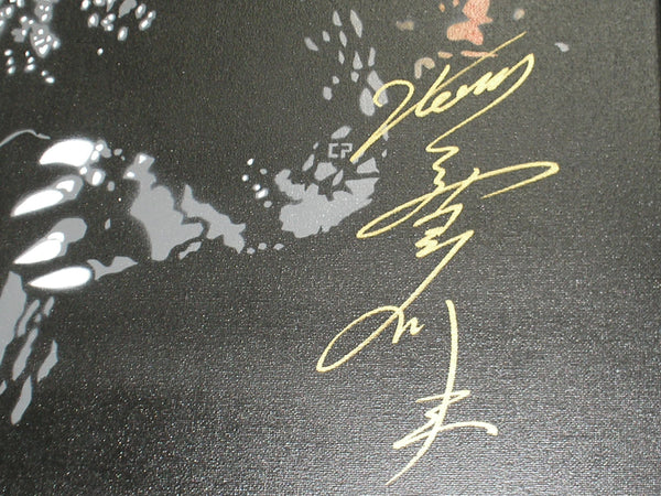 Tolutau Koula autograph collection entry at StarTiger