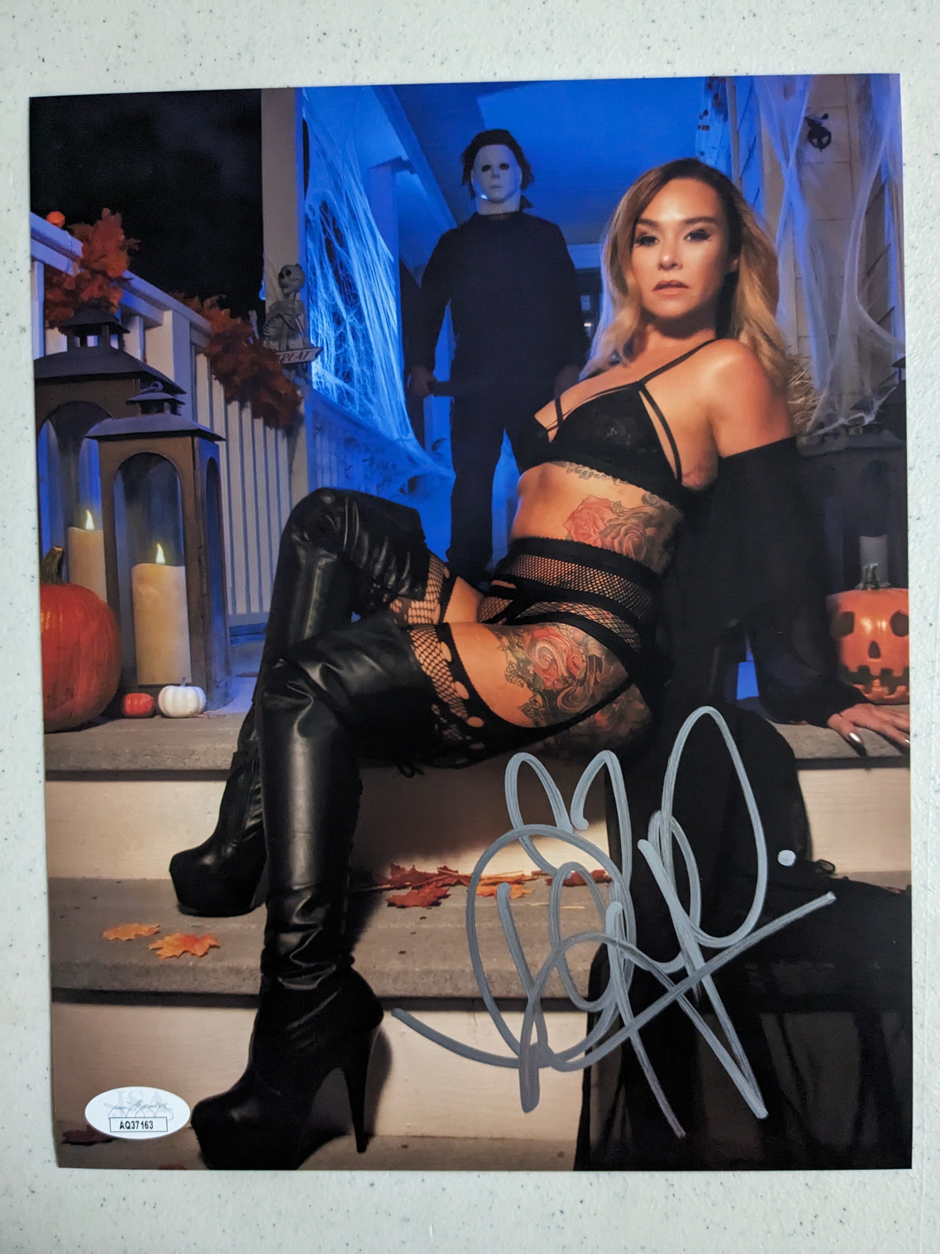 DANIELLE HARRIS Signed 8x10 Photo Halloween Scream Queen BAS JSA COA R –  HorrorAutographs.com