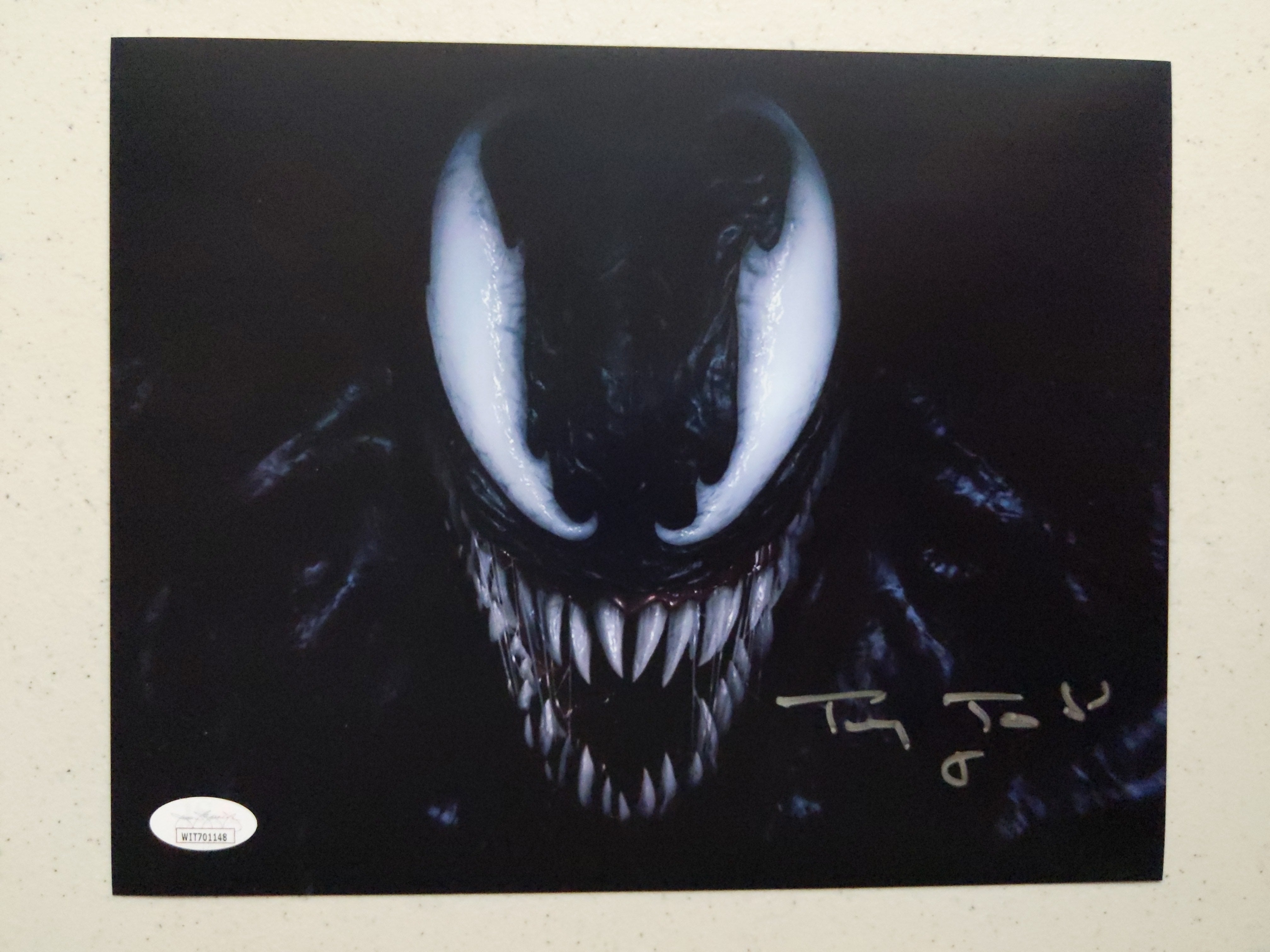 TONY TODD Signed Venom 8x10 Photo Autograph JSA COA A
